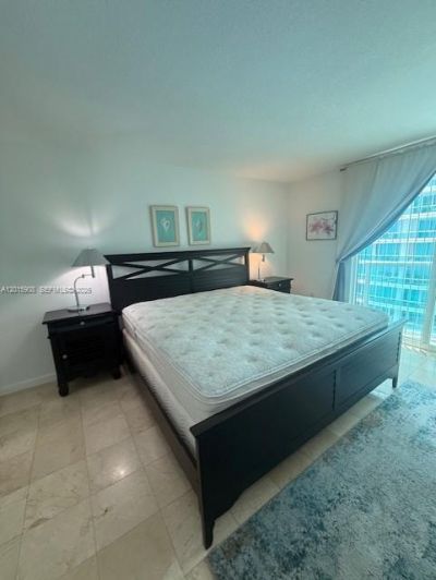 2101 Brickell Ave , Unit 2708, Miami, FL 33129 Photo