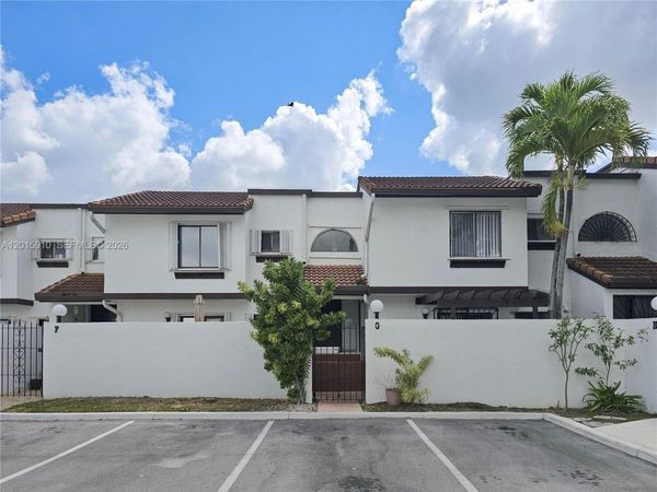 1341 SW 124th Ct, Unit 4-G, Miami, FL 33184