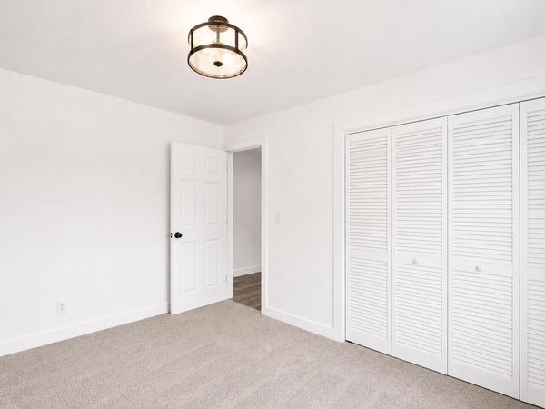 4621 39 AVENUE, Kenosha, WI 53144
