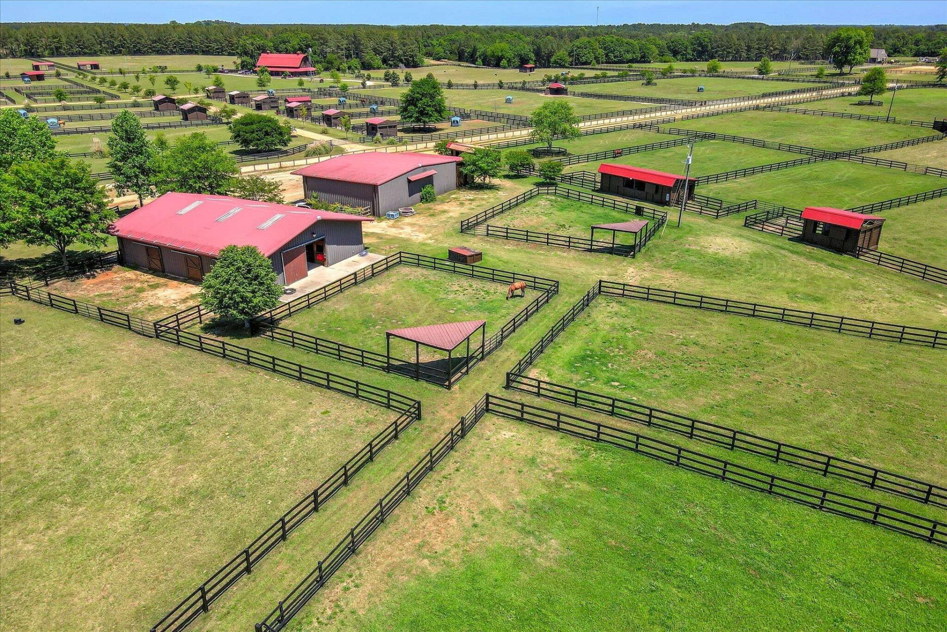 929 Airport Road Photo 12