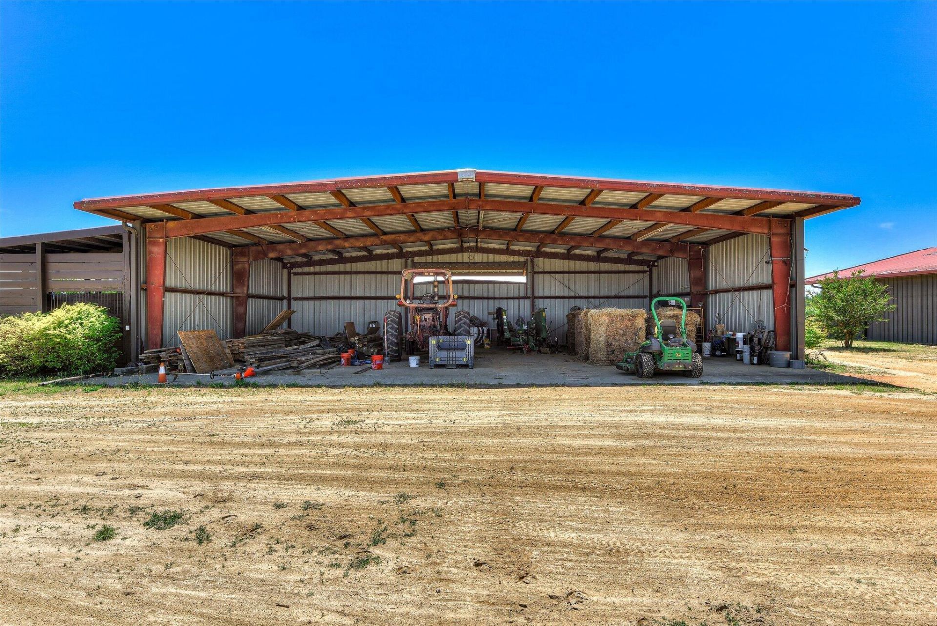 929 Airport Road Photo 56
