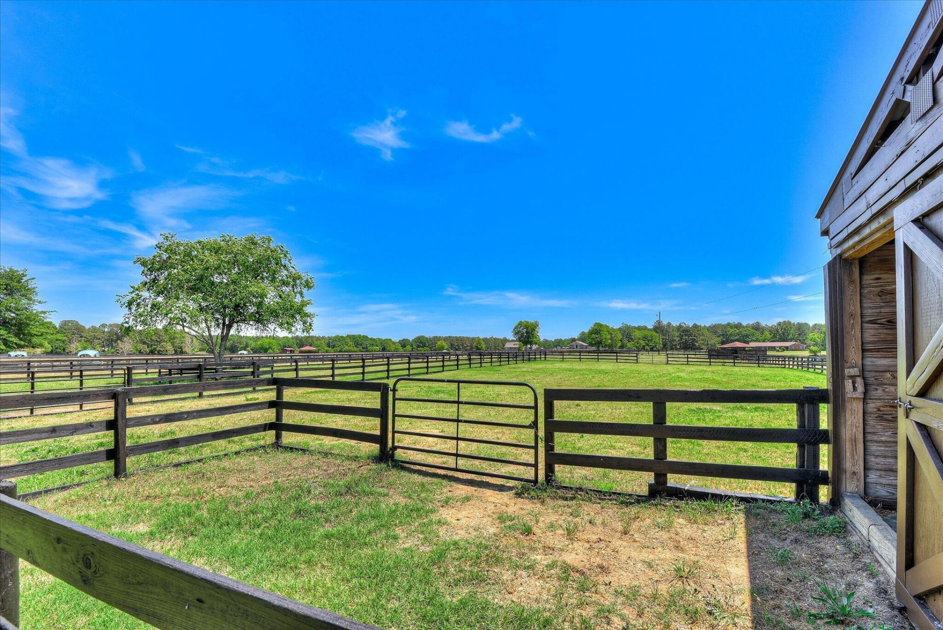 929 Airport Road Photo 66