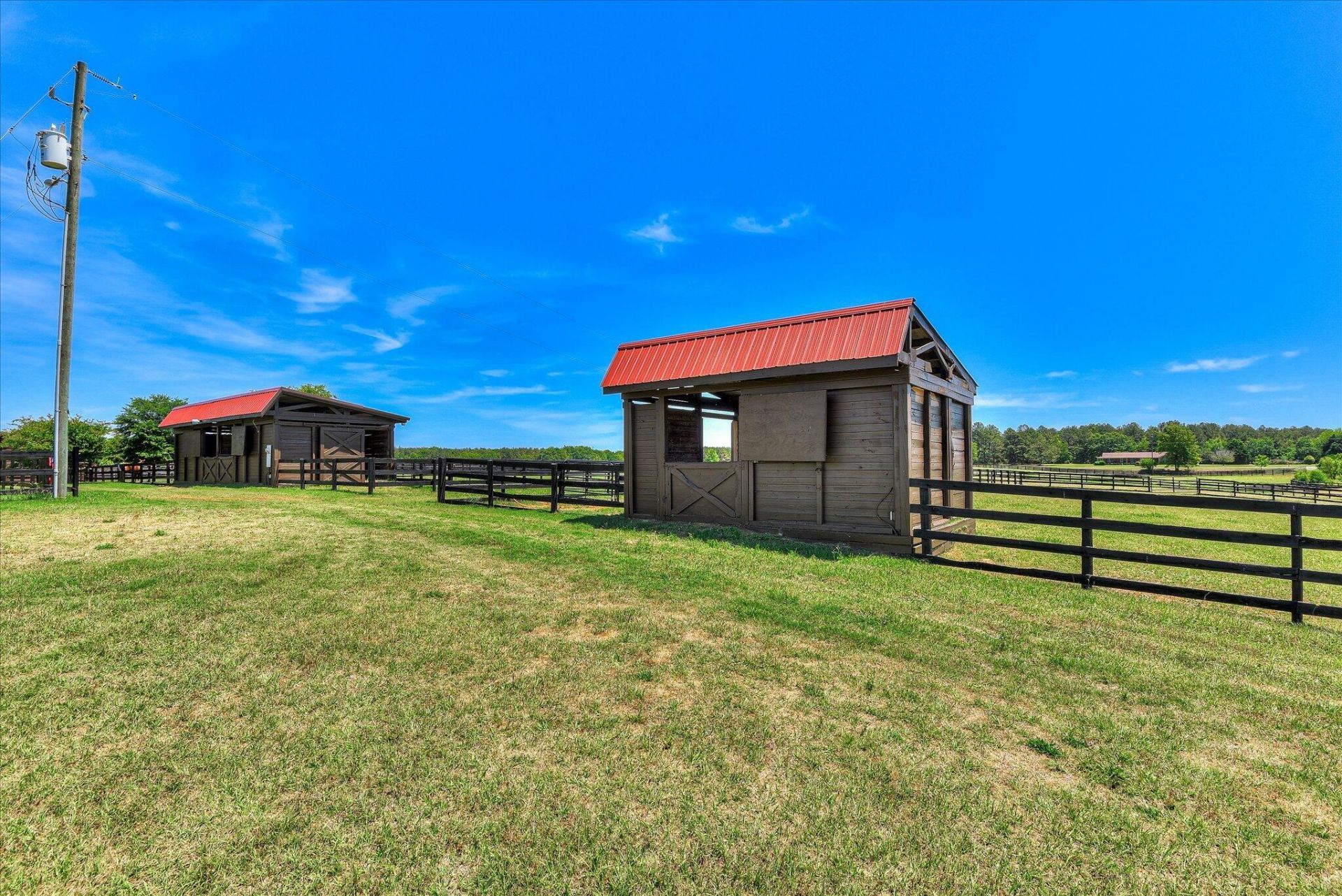 929 Airport Road Photo 74