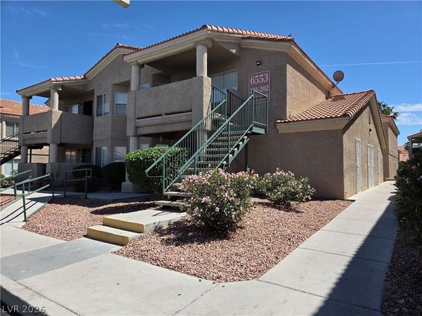 6553 McRae, Unit 201, Las Vegas, NV 89108