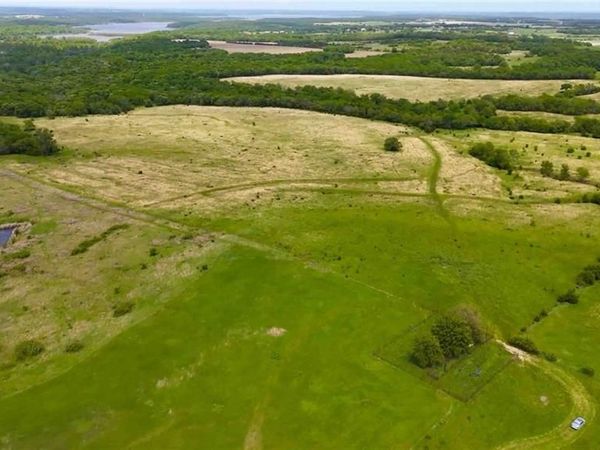 240 Acres M/L N 750 Road, Overbrook, KS 66524