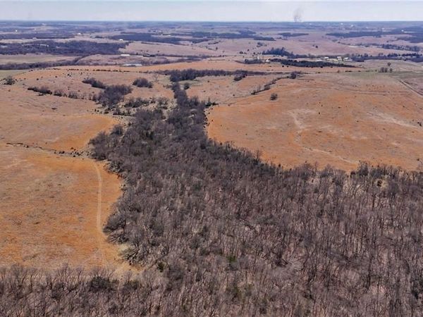 160 Acres M/L N 750 Road, Overbrook, KS 66524