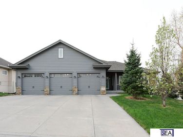 10509 Hillcrest Drive , La Vista, NE 68128