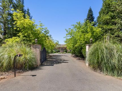 10638 Birch Ranch Dr, Sacramento, CA 95830 Photo