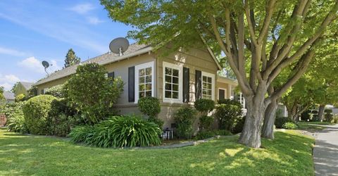301 Coloma Way, Sacramento, CA 95819 Photo