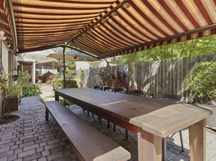301 Coloma Way, Sacramento, CA 95819 Photo