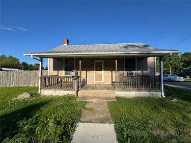 900 N Maple Street, Eaton, OH 45320