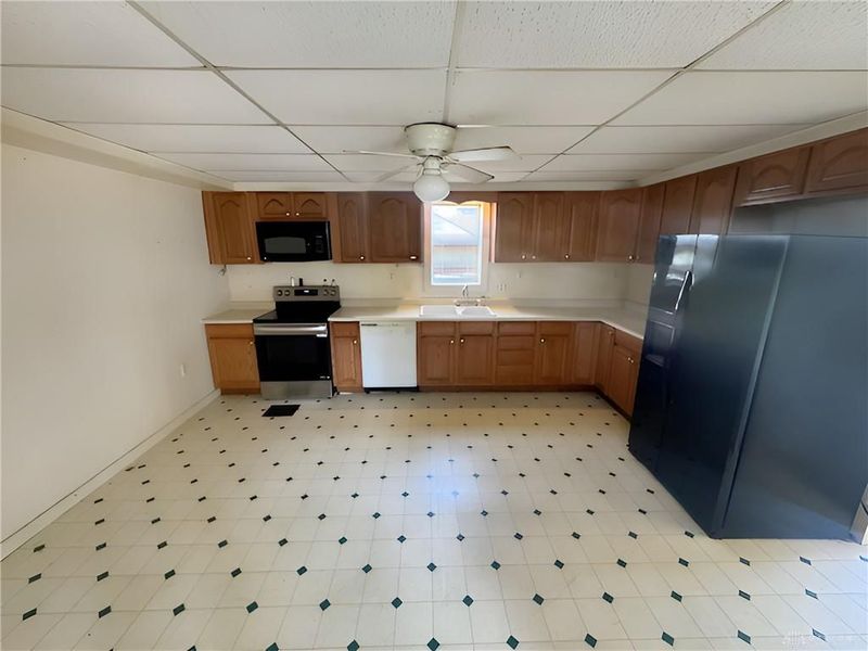 900 N Maple Street, Eaton, OH 45320 Photo 7