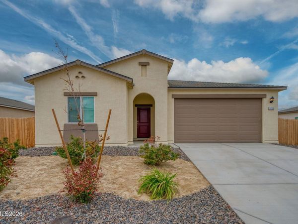 1013 Anthony Lane, Fernley, NV 89408