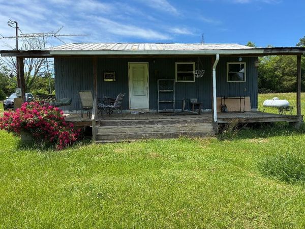 1597 Goodfield Road , Decatur, TN 37322