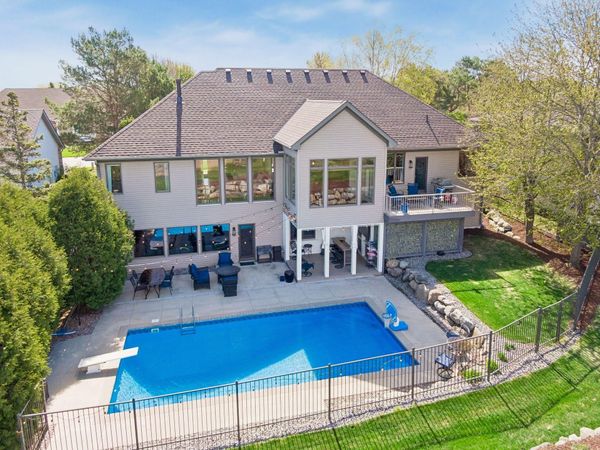 1676 Isabella Parkway, Chaska, MN 55318