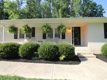 1900 Lennox Drive, Garner, NC 27529