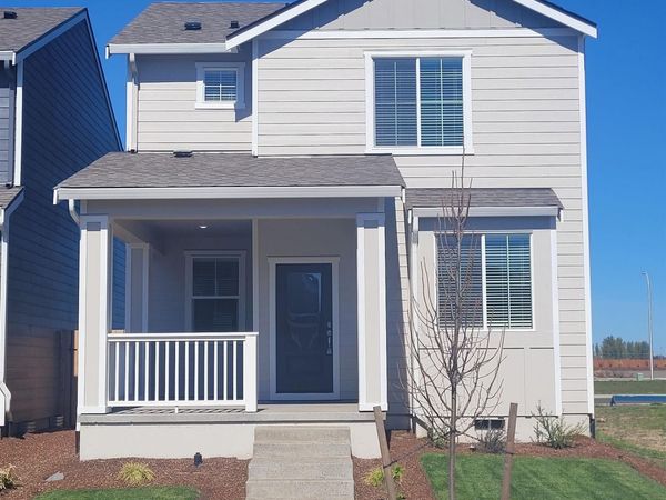 1145 Parkside Av, Woodburn, OR 97071
