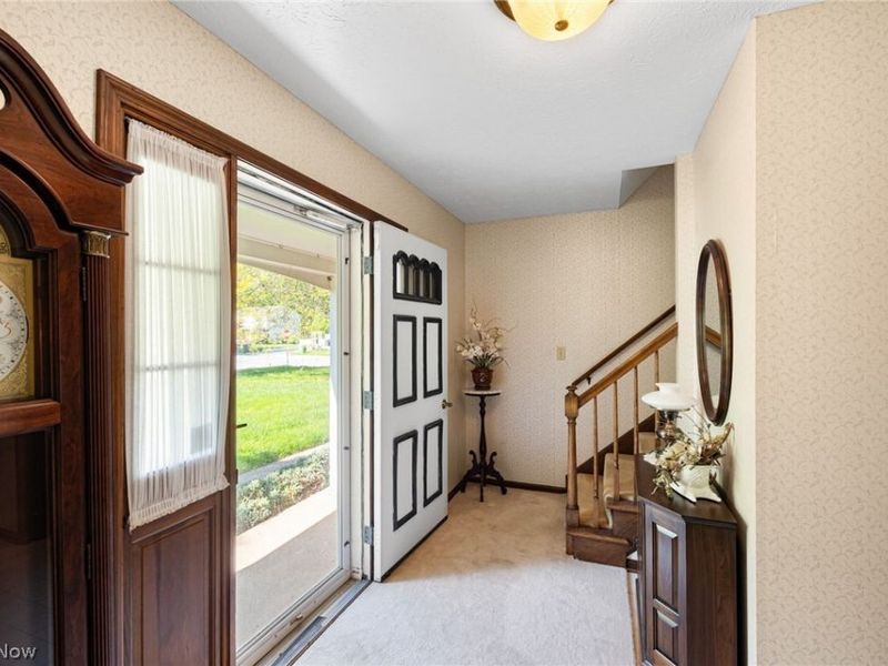 32696 Surrey Lane, Avon Lake, OH 44012 Photo 17