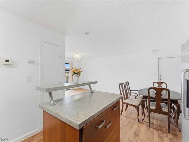 23885 David Drive, Unit 215, North Olmsted, OH 44070 Photo 14