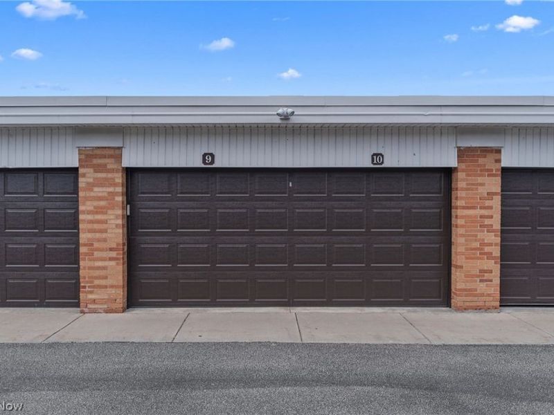 23885 David Drive, Unit 215, North Olmsted, OH 44070 Photo 27