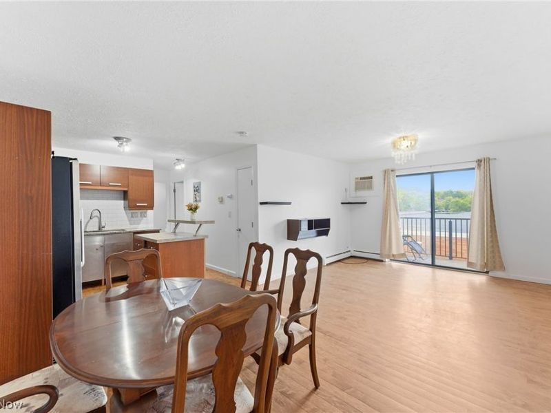23885 David Drive, Unit 215, North Olmsted, OH 44070 Photo 6