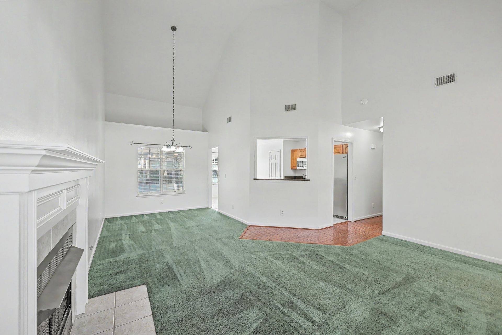 1375 Pinyon Pine Drive Photo 12