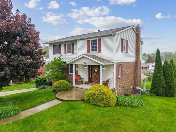 38 Elgin Drive, Greensburg, PA 15601