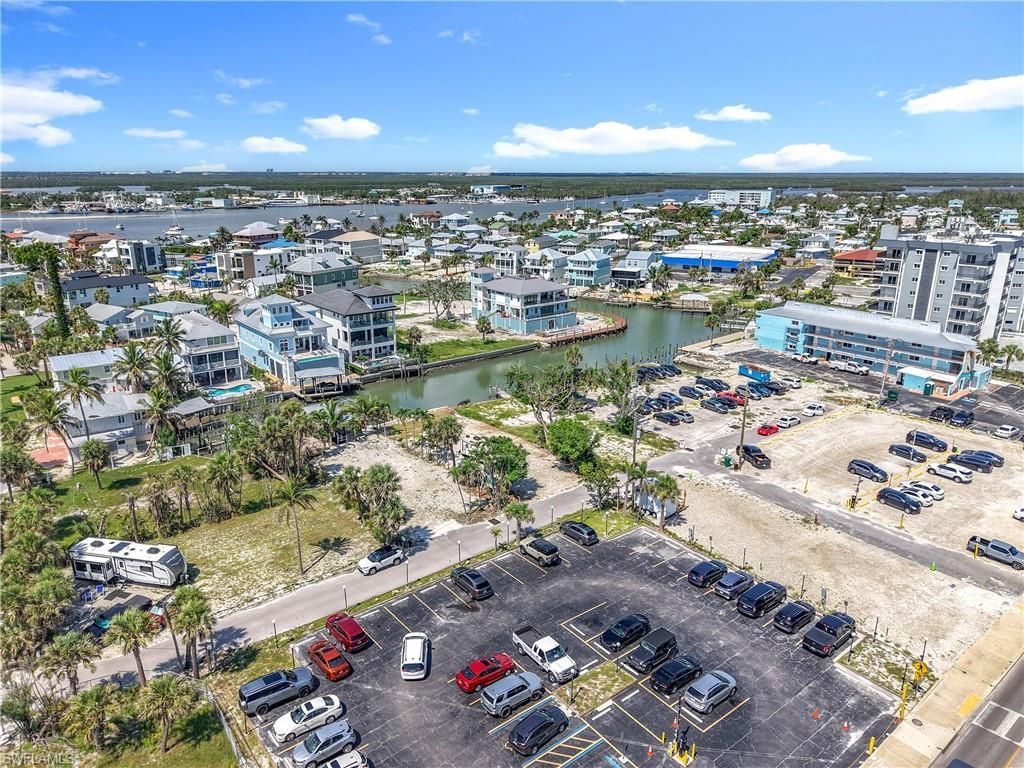 1339 Santos Rd, Fort Myers Beach, FL 33931 Photo