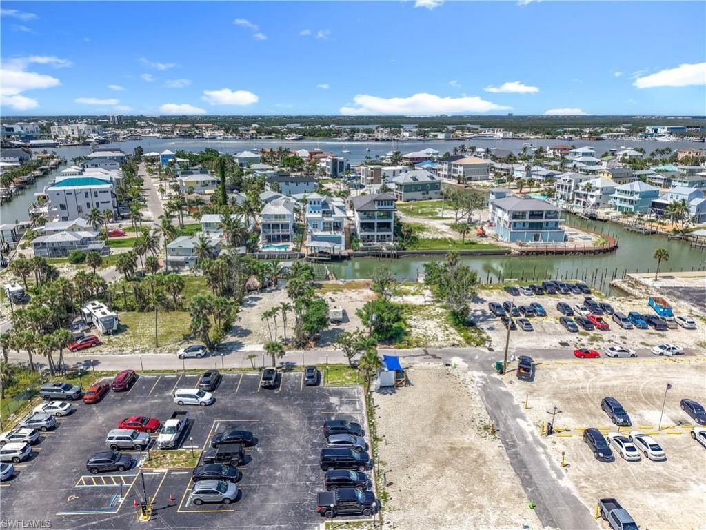 1339 Santos Rd, Fort Myers Beach, FL 33931 Photo