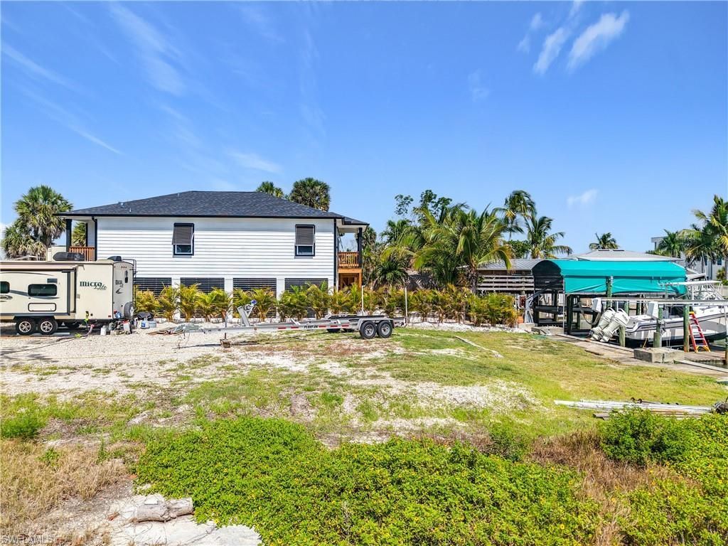 1339 Santos Rd, Fort Myers Beach, FL 33931 Photo