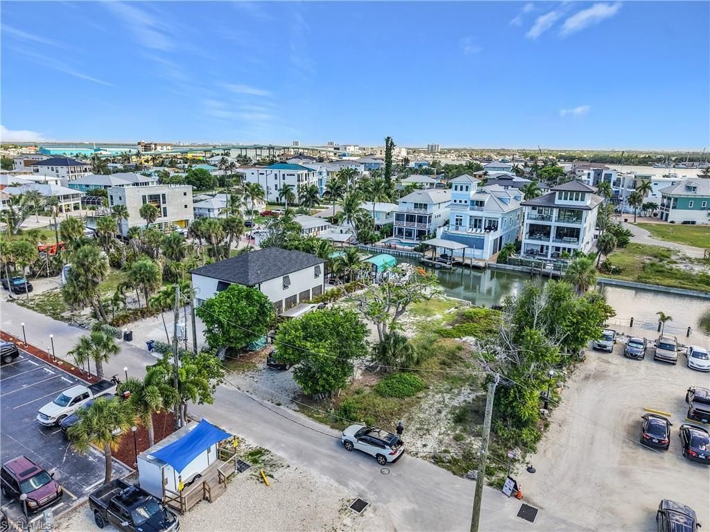 1339 Santos Rd, Fort Myers Beach, FL 33931 Photo