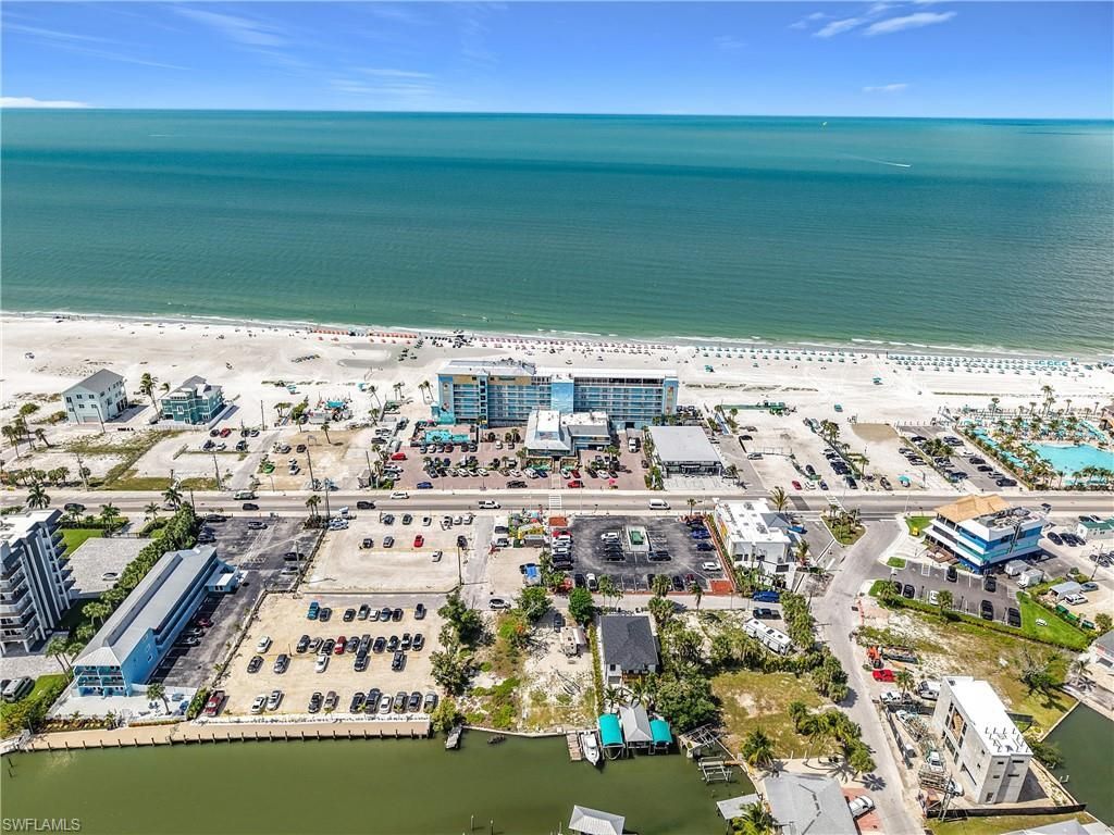 1339 Santos Rd, Fort Myers Beach, FL 33931 Photo
