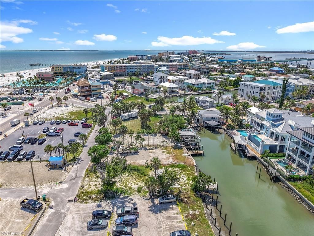 1339 Santos Rd, Fort Myers Beach, FL 33931 Photo
