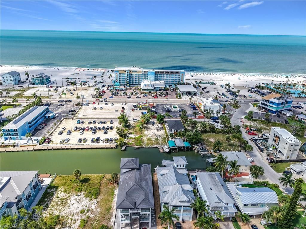 1339 Santos Rd, Fort Myers Beach, FL 33931 Photo