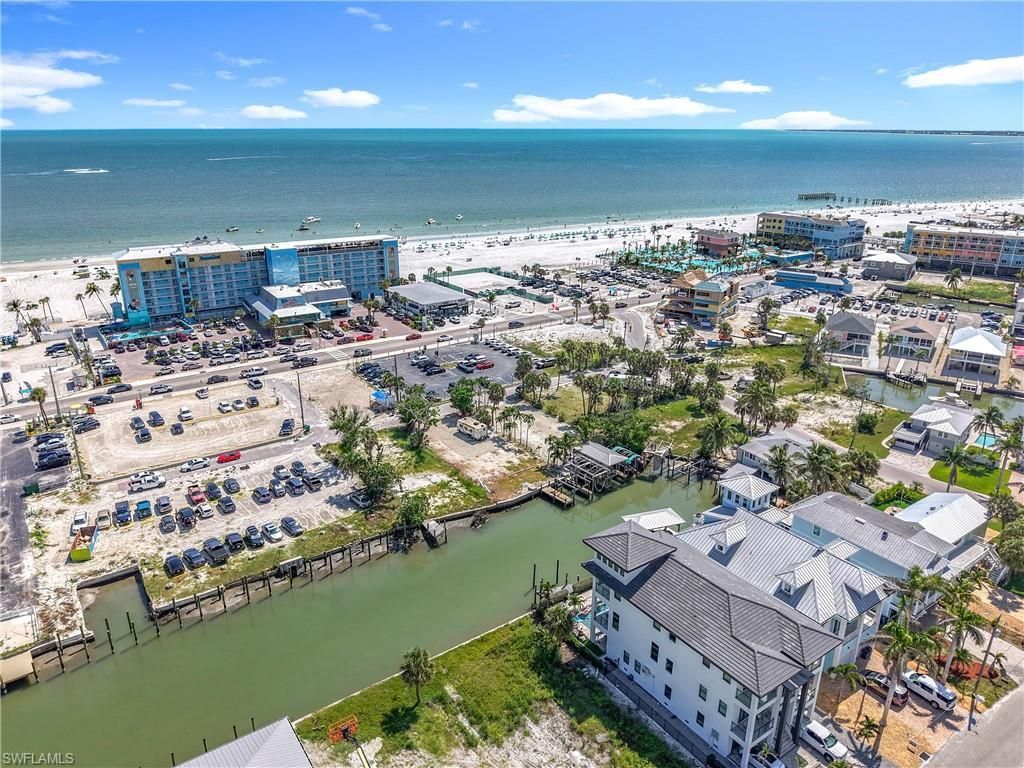 1339 Santos Rd, Fort Myers Beach, FL 33931 Photo