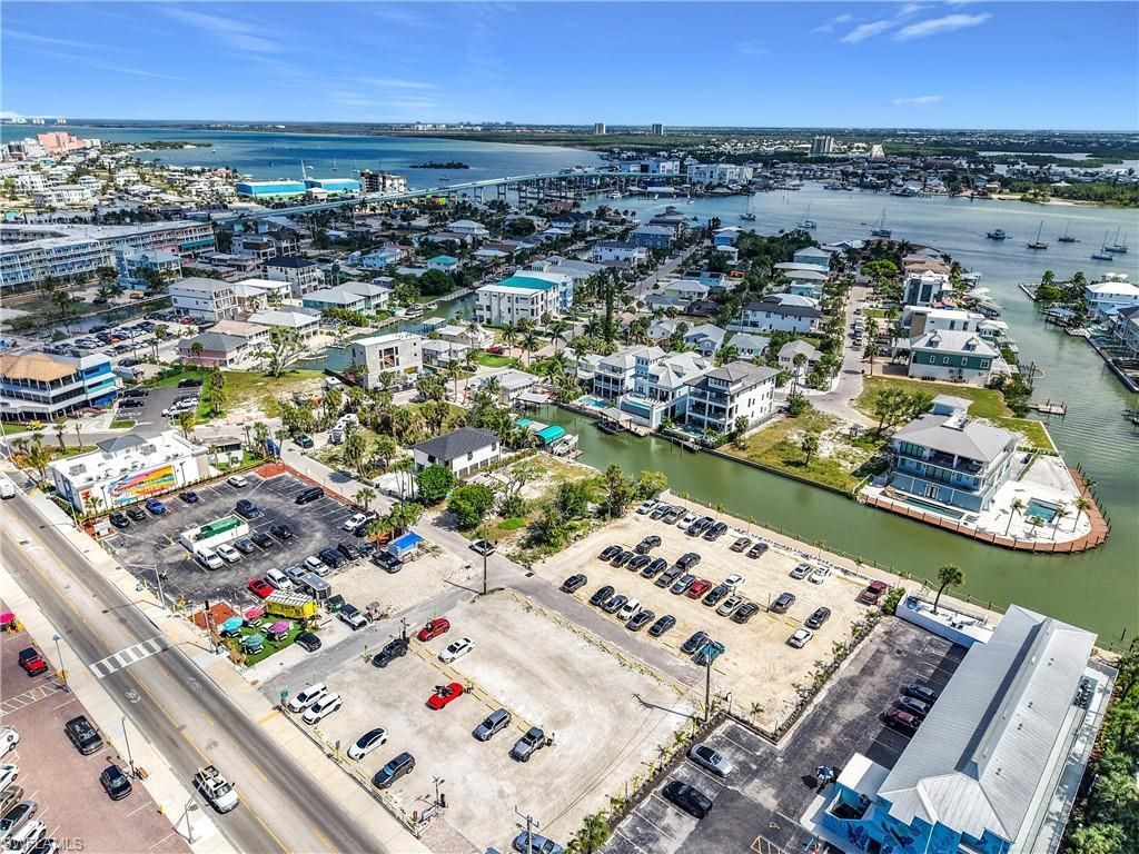 1339 Santos Rd, Fort Myers Beach, FL 33931 Photo