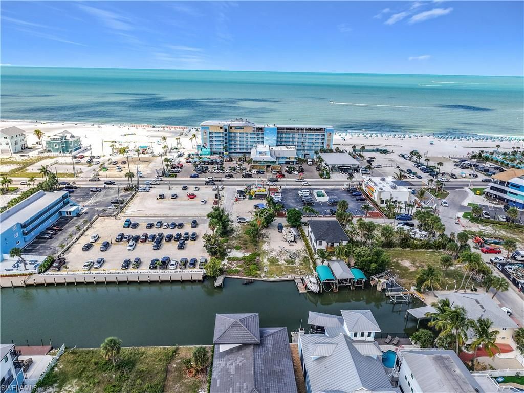 1339 Santos Rd, Fort Myers Beach, FL 33931 Photo