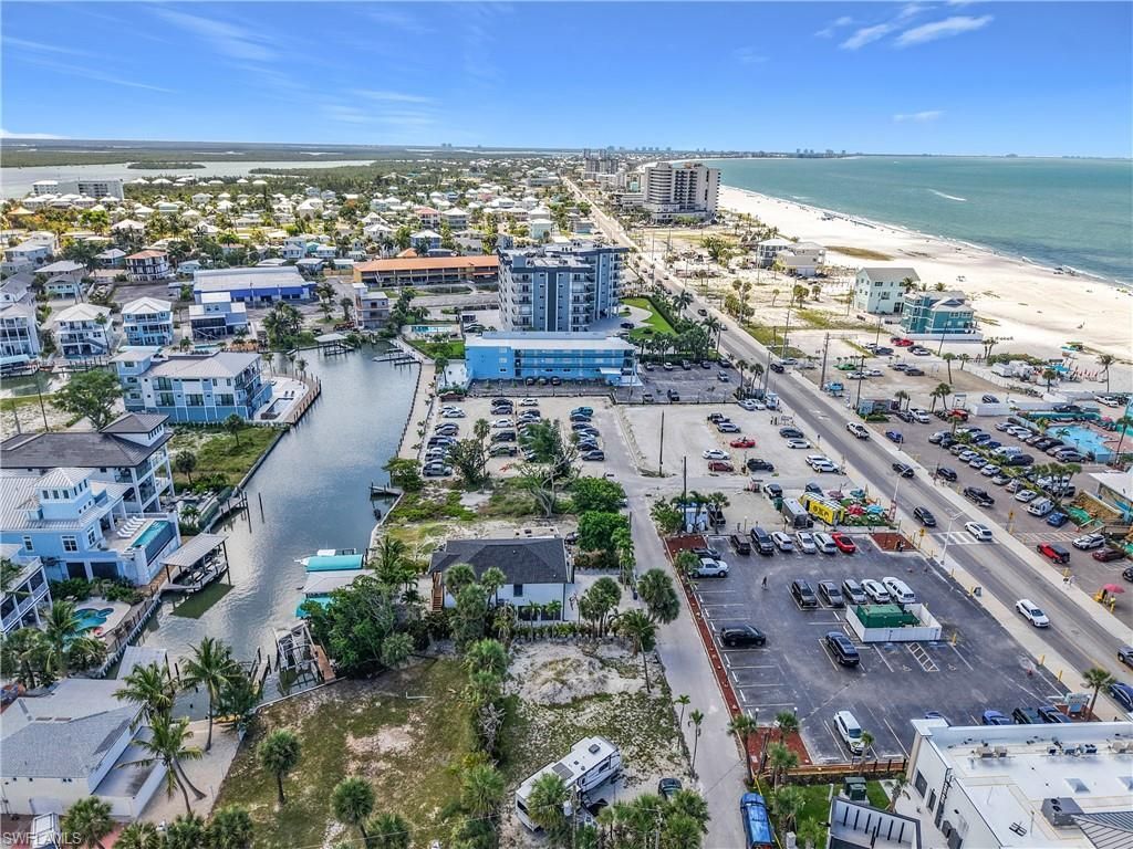 1339 Santos Rd, Fort Myers Beach, FL 33931 Photo
