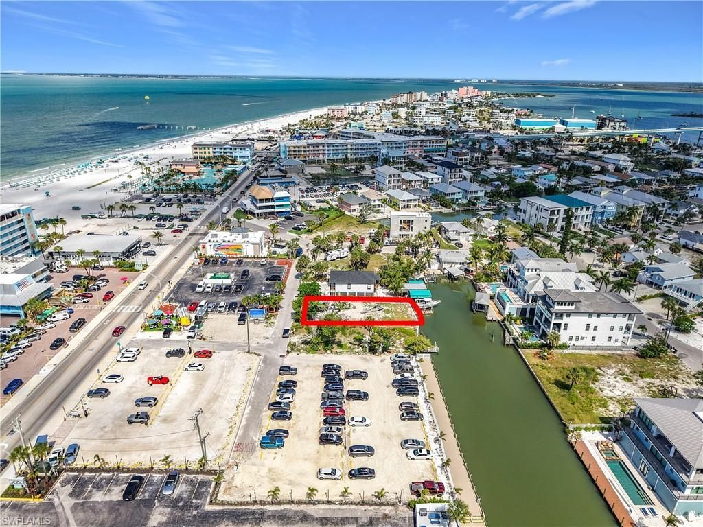 1339 Santos Rd, Fort Myers Beach, FL 33931 Photo