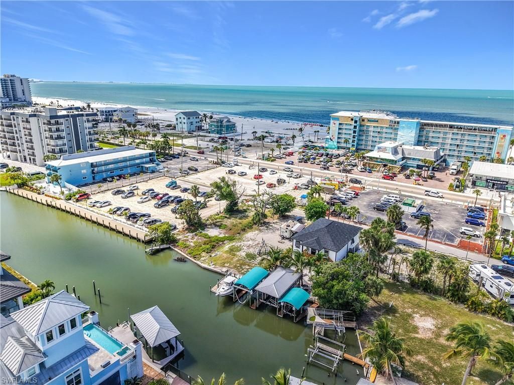 1339 Santos Rd, Fort Myers Beach, FL 33931 Photo