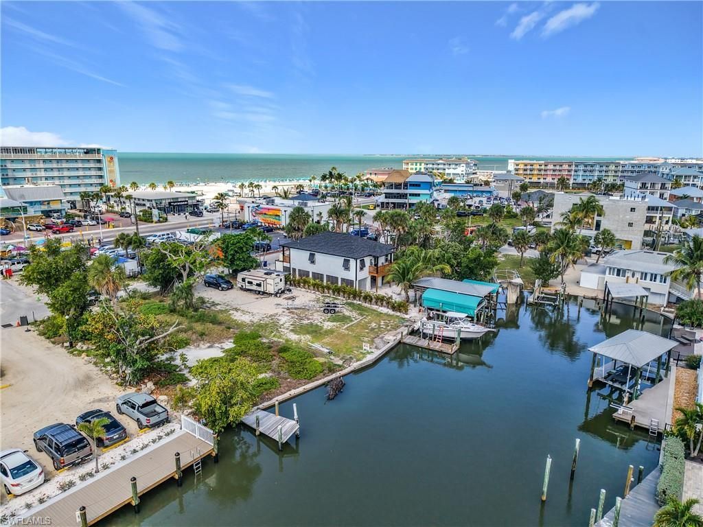 1339 Santos Rd, Fort Myers Beach, FL 33931 Photo
