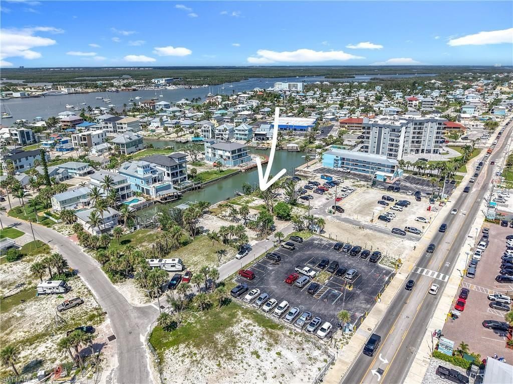 1339 Santos Rd, Fort Myers Beach, FL 33931 Photo