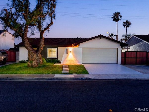 9466 Warbler Avenue, Fountain Valley, CA 92708