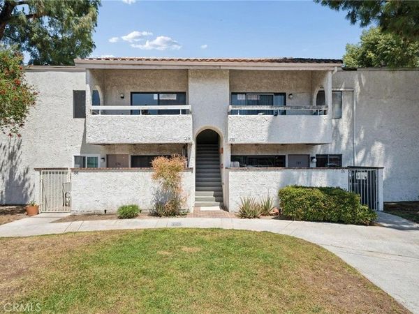 25019 Peachland Avenue, Unit 236, Newhall, CA 91321