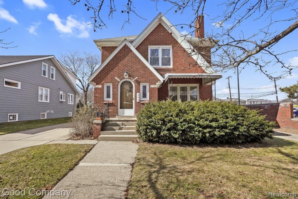 200 S Pleasant Street, Royal Oak, MI 48067 Main Photo