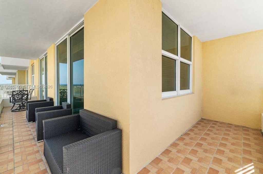 625 Casa Loma Blvd , Unit 1009, Boynton Beach, FL 33435 Photo