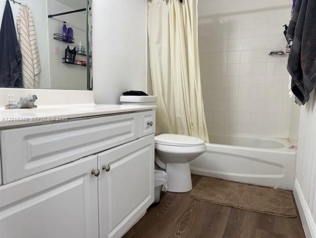 5201 NW Geneva Way , Unit 103, Doral, FL 33166 Photo