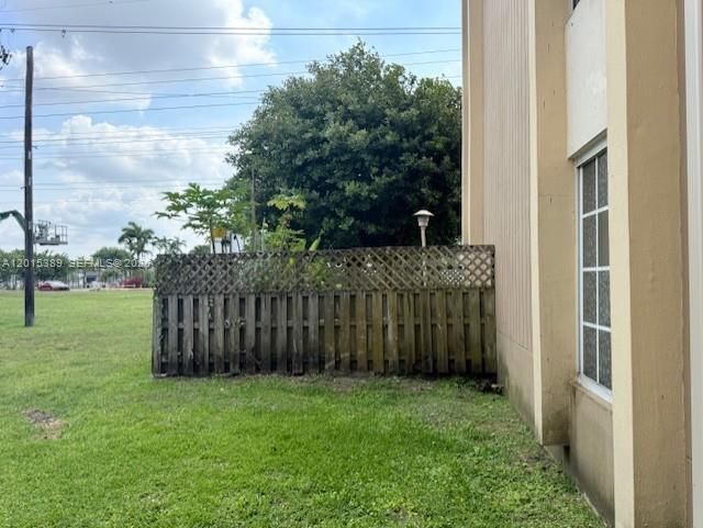 5201 NW Geneva Way , Unit 103, Doral, FL 33166 Photo