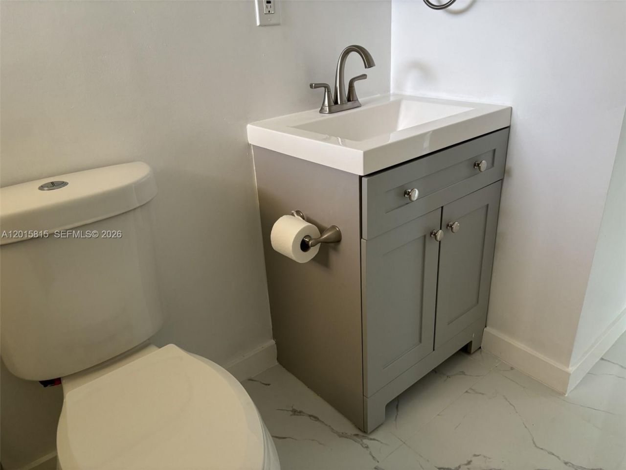 7343 SW 21st St , Miami, FL 33155 Photo