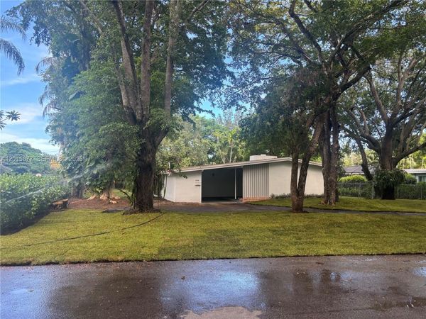 12725 SW 80th Ave, Pinecrest, FL 33156